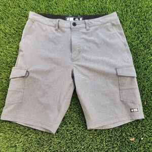 Salty Crew Men's Gray Cargo Shorts Size 34 Hybrid Pockets Beach Outdoor Swim